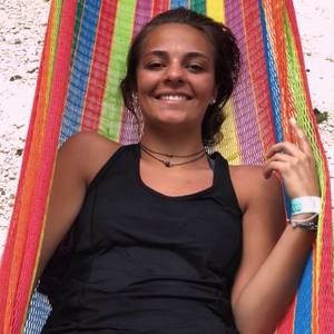 Meet your Posher, Ellie